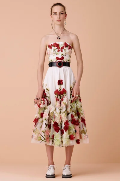 Look 18